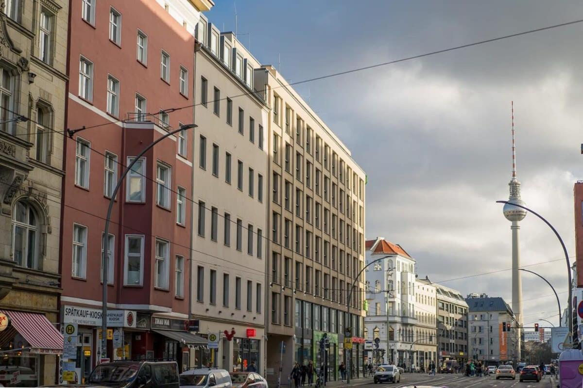 At Rosenthaler Platz Apartamento Berlim